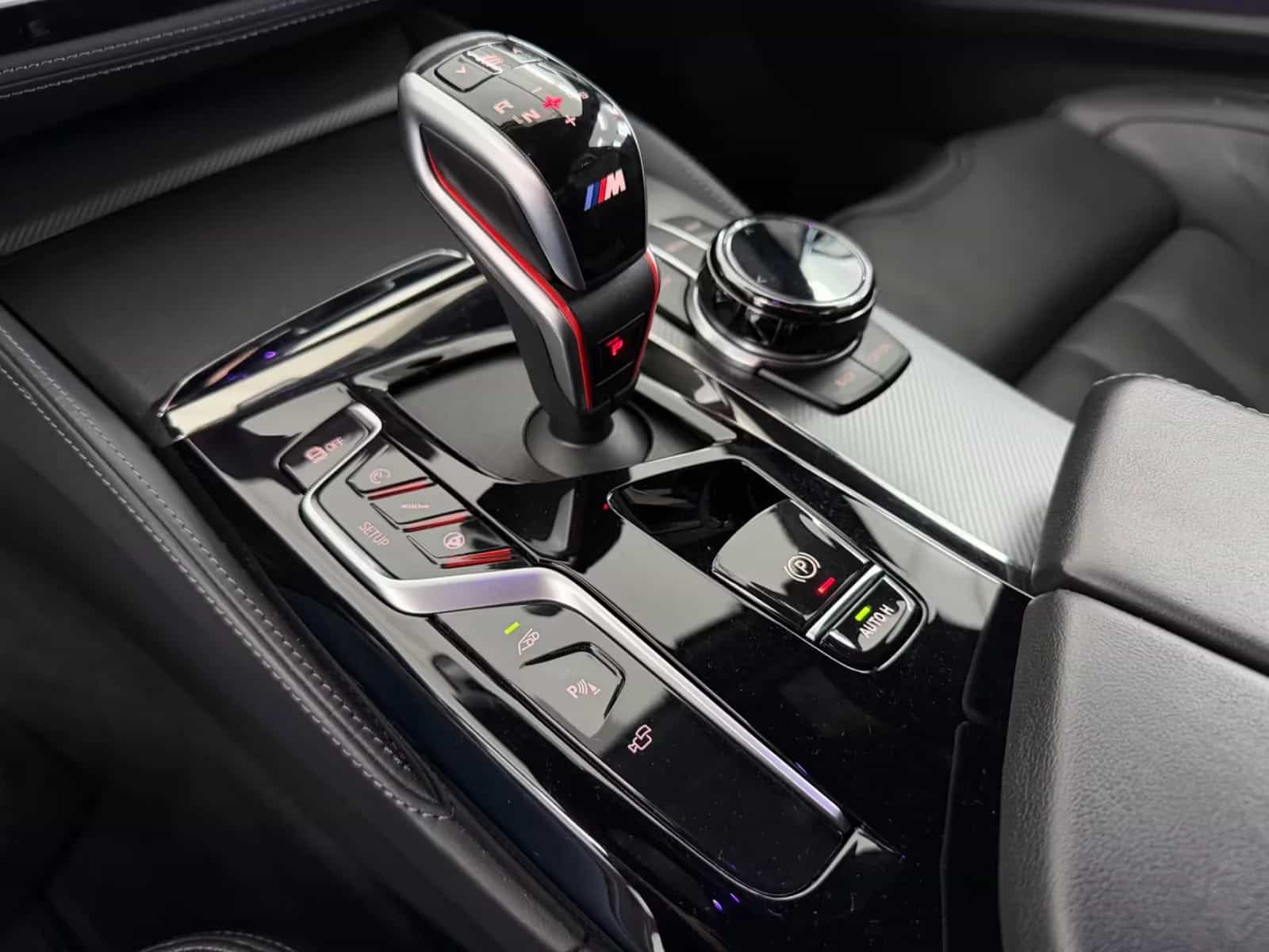 BMW M5 05/2019-photo-29