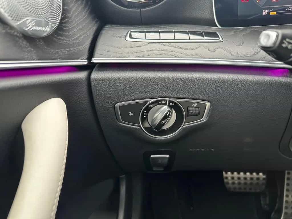 Mercedes-Benz E-Class 200 Coupe 9G AMG Line *Burmes*Pano*360°*DISTRO 04/2018-photo-23