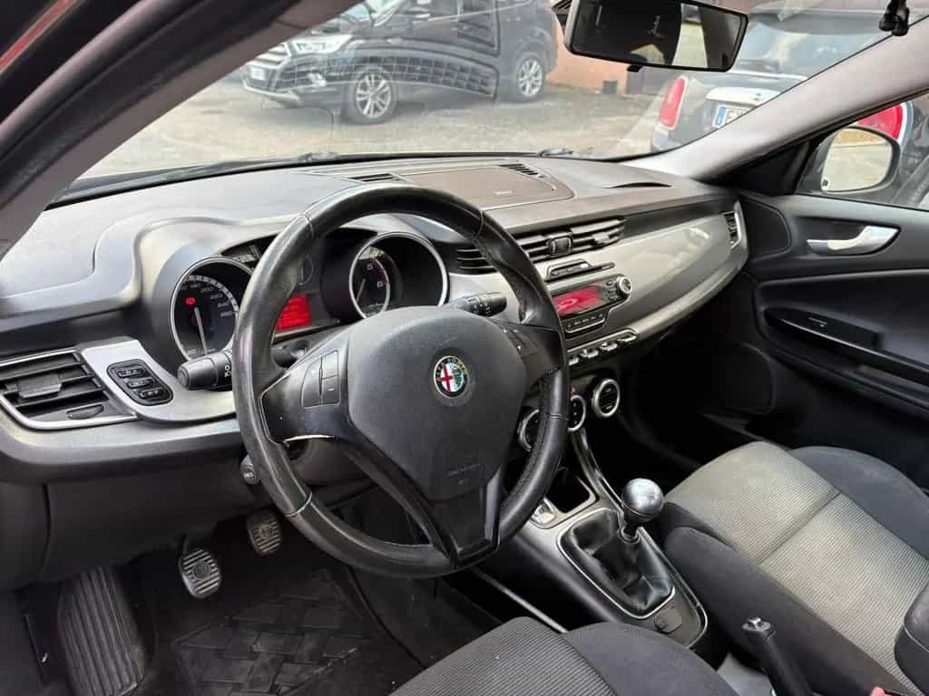 Alfa Romeo Giulietta 1.6 JTDm-2 105 CV Distincti 03/2013-photo-11