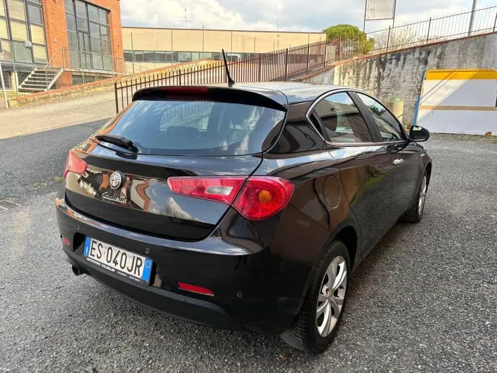 Alfa Romeo Giulietta 1.6 JTDm-2 105 CV Distincti 03/2013-photo-13