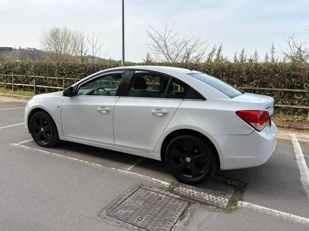 Chevrolet Cruze 2.0 Diesel 163CV CAMBIO AUTOMATI 11/2011-photo-2