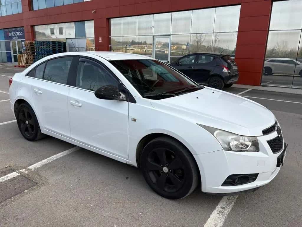 Chevrolet Cruze 2.0 Diesel 163CV CAMBIO AUTOMATI 11/2011-photo-8