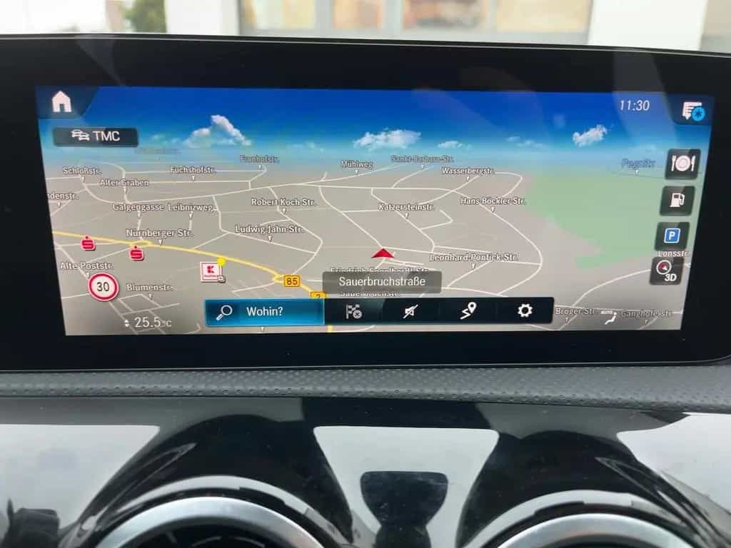 Mercedes-Benz A 220 d 4M AMG MULTIBEAM+NAV+SHZ+RFK+GRA+AHK+DAB 12/2021-photo-10