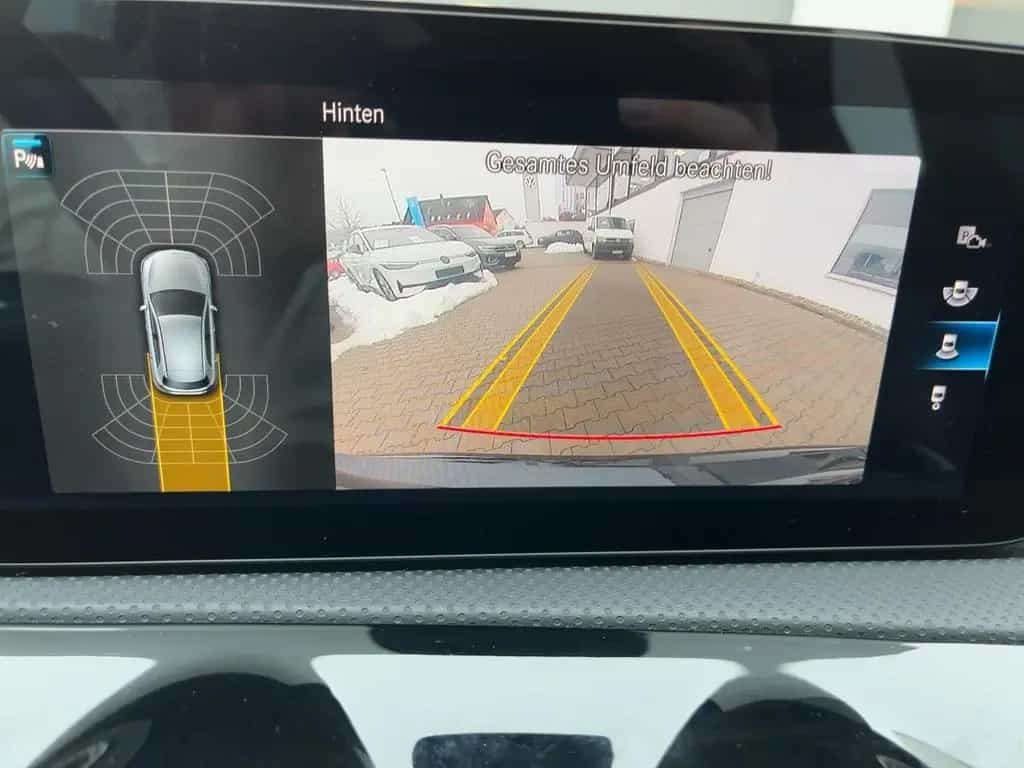 Mercedes-Benz A 220 d 4M AMG MULTIBEAM+NAV+SHZ+RFK+GRA+AHK+DAB 12/2021-photo-15