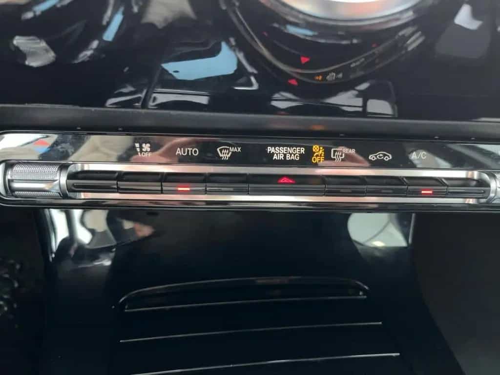 Mercedes-Benz A 220 d 4M AMG MULTIBEAM+NAV+SHZ+RFK+GRA+AHK+DAB 12/2021-photo-18