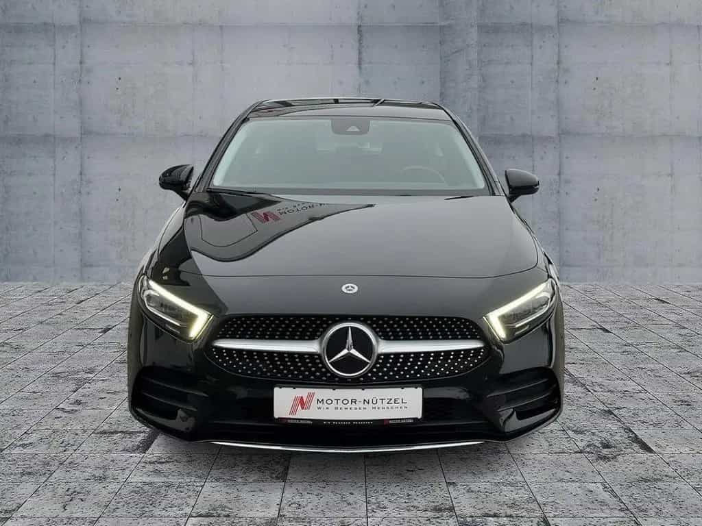 Mercedes-Benz A 220 d 4M AMG MULTIBEAM+NAV+SHZ+RFK+GRA+AHK+DAB 12/2021-photo-2