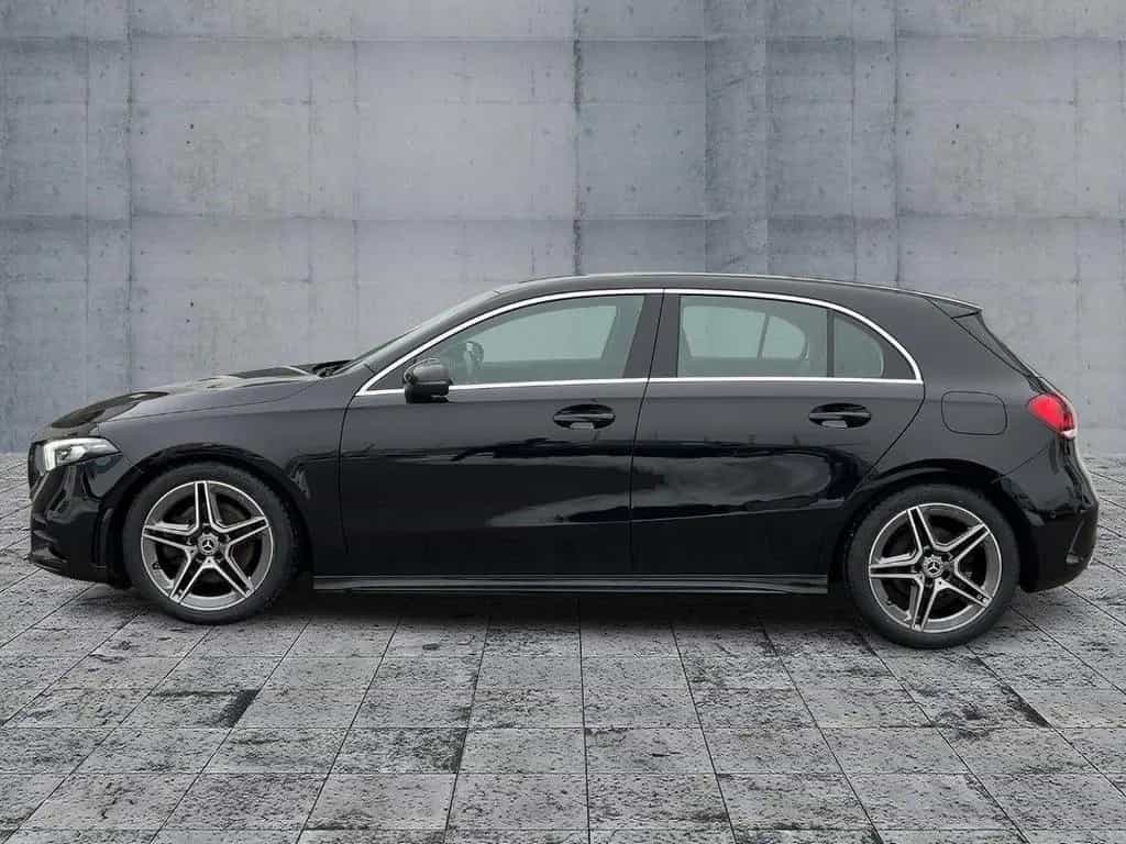 Mercedes-Benz A 220 d 4M AMG MULTIBEAM+NAV+SHZ+RFK+GRA+AHK+DAB 12/2021-photo-3