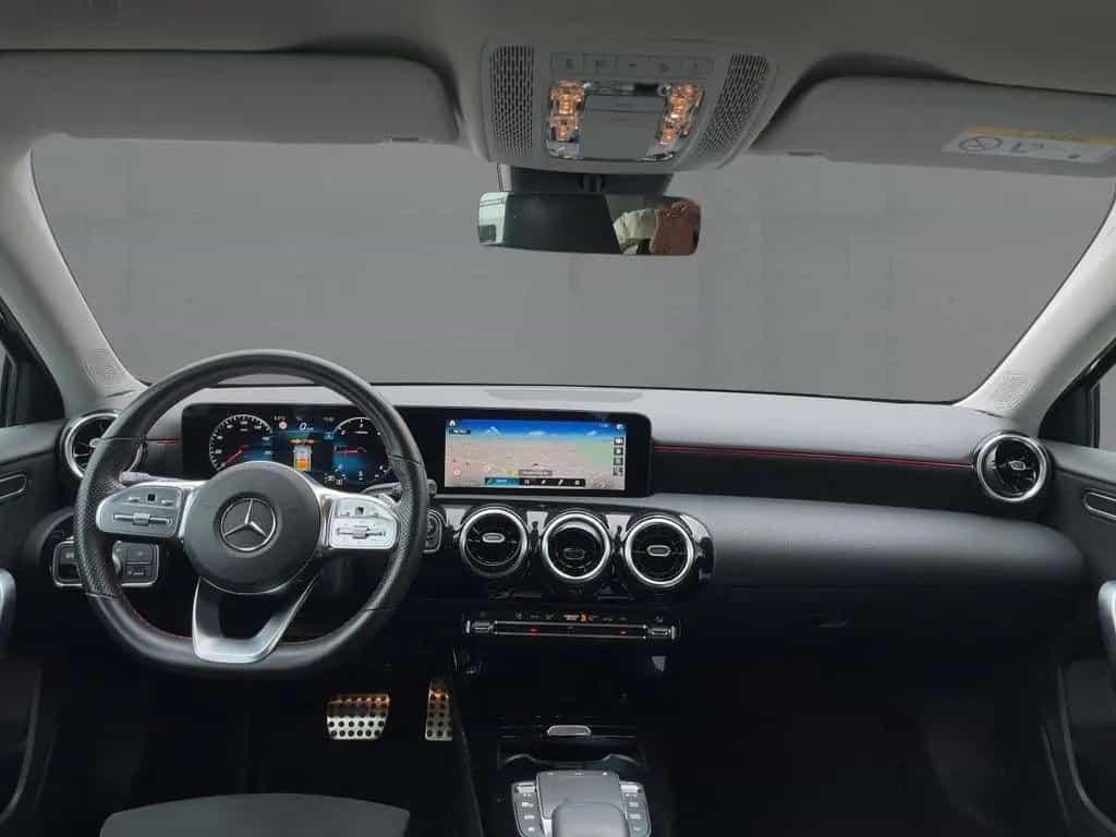 Mercedes-Benz A 220 d 4M AMG MULTIBEAM+NAV+SHZ+RFK+GRA+AHK+DAB 12/2021-photo-8