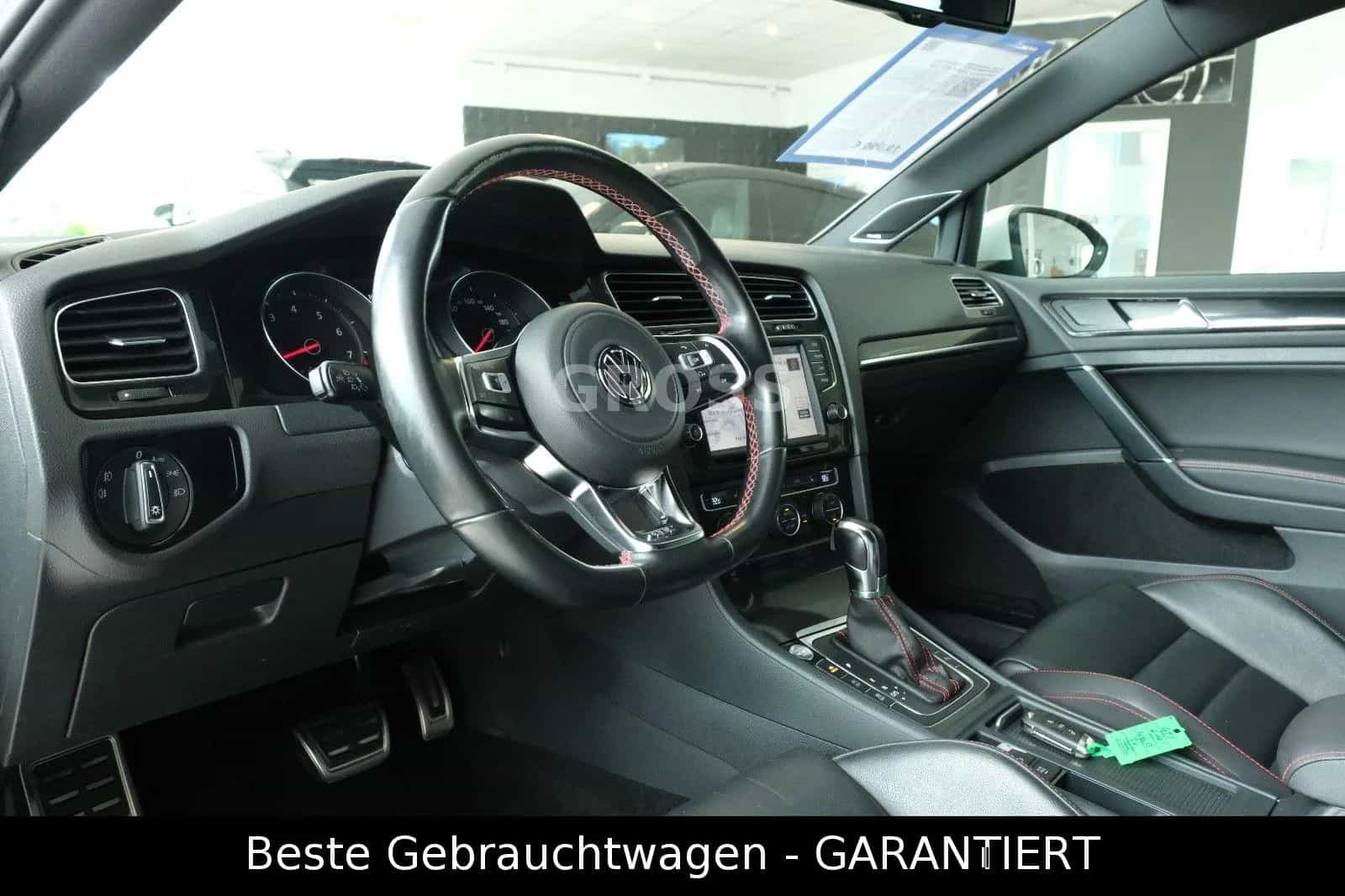 Volkswagen Golf 04/2014-photo-16