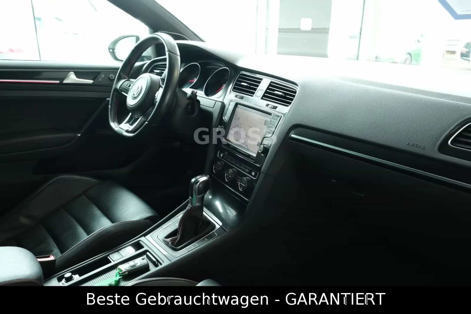 Volkswagen Golf 04/2014-photo-20
