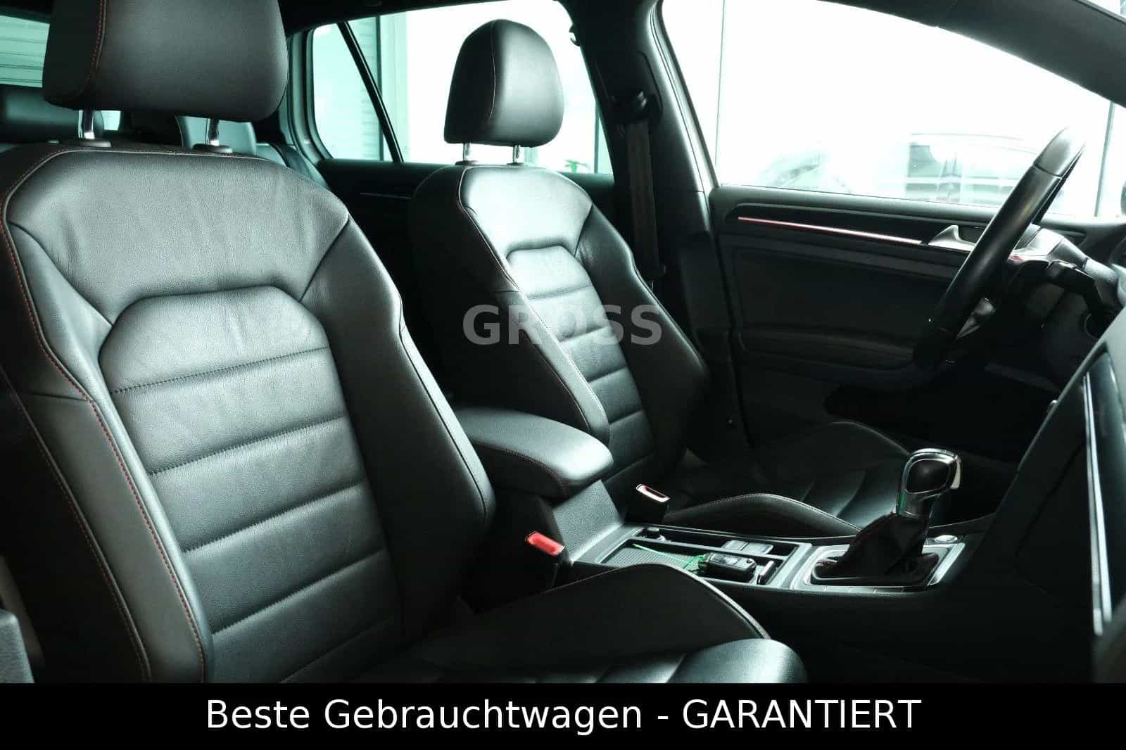 Volkswagen Golf 04/2014-photo-21