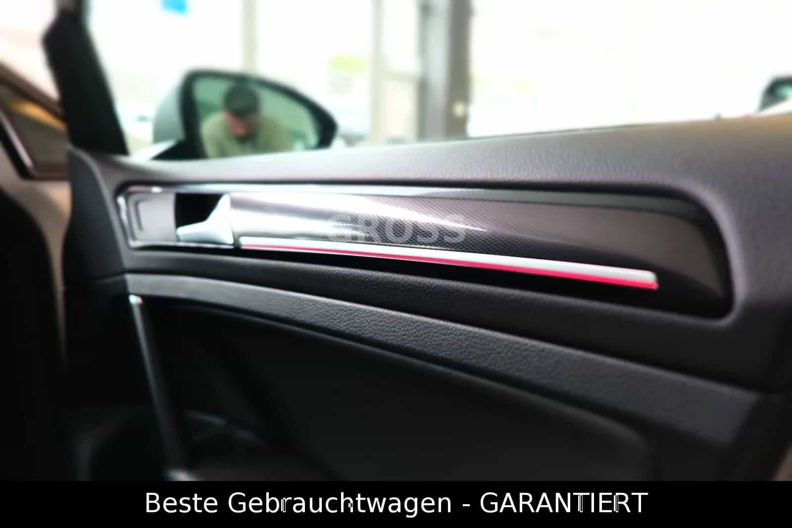 Volkswagen Golf 04/2014-photo-22