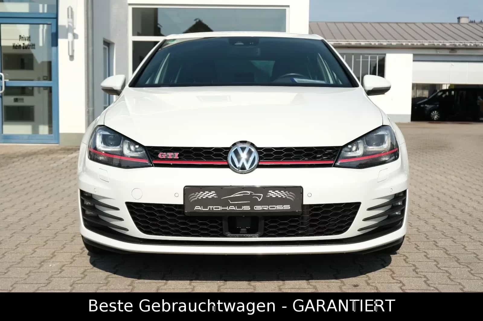 Volkswagen Golf 04/2014-photo-3