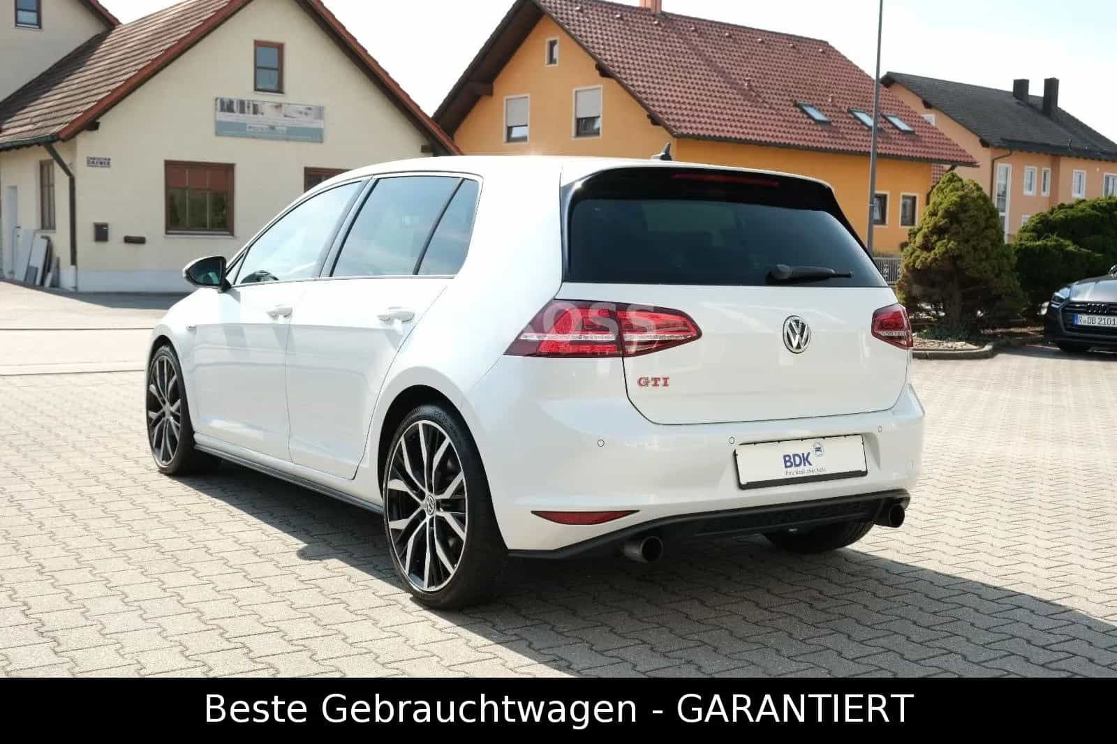 Volkswagen Golf 04/2014-photo-7
