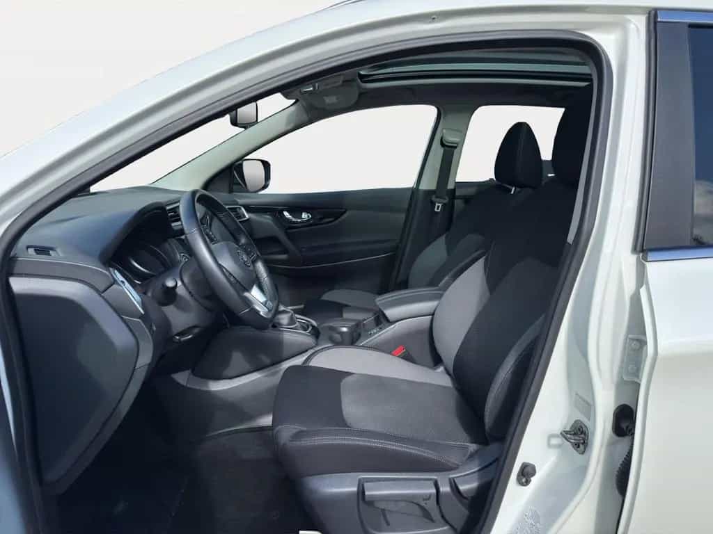 Nissan Qashqai N-Connecta°PANORAMA°WINTERP°360°KAM°NAVI 03/2020-photo-8