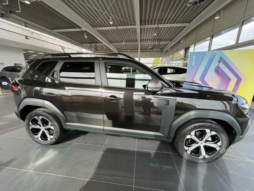 Dacia Duster Journey TCe 130 03/2026-photo-3