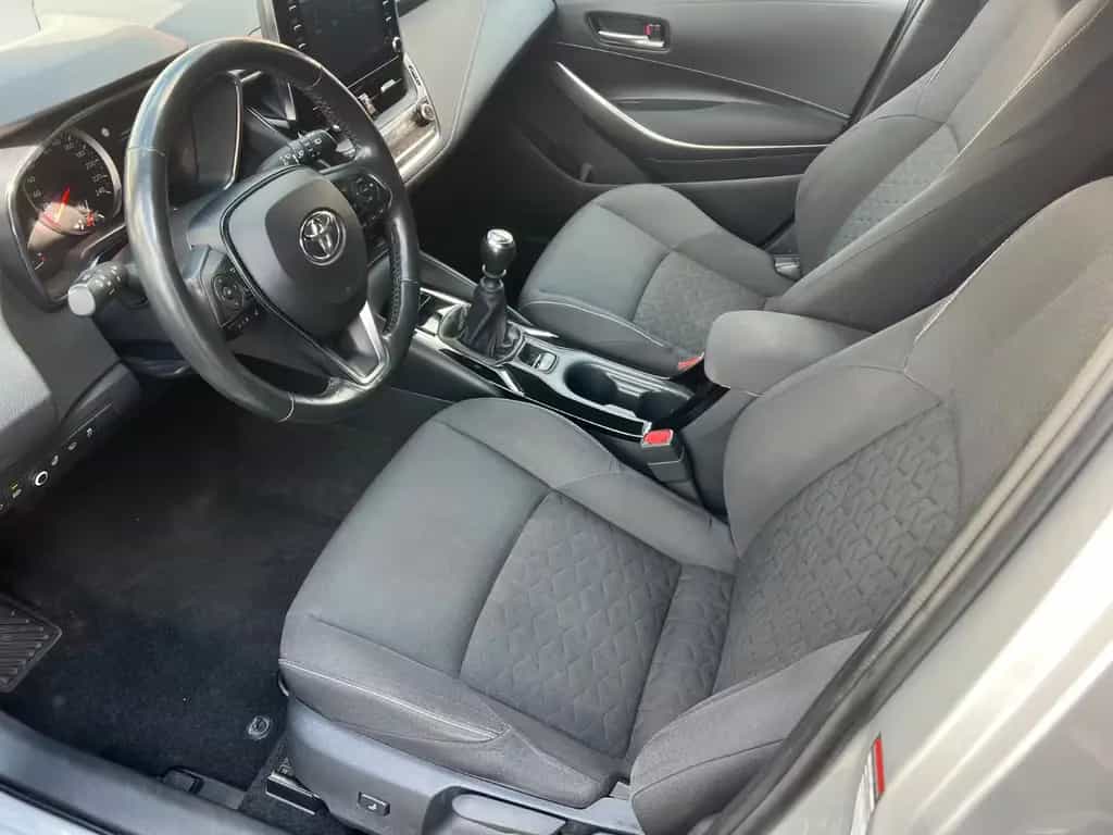 Toyota Corolla TouringSports 1Hand AHK LED Relax Garant 06/2019-photo-12