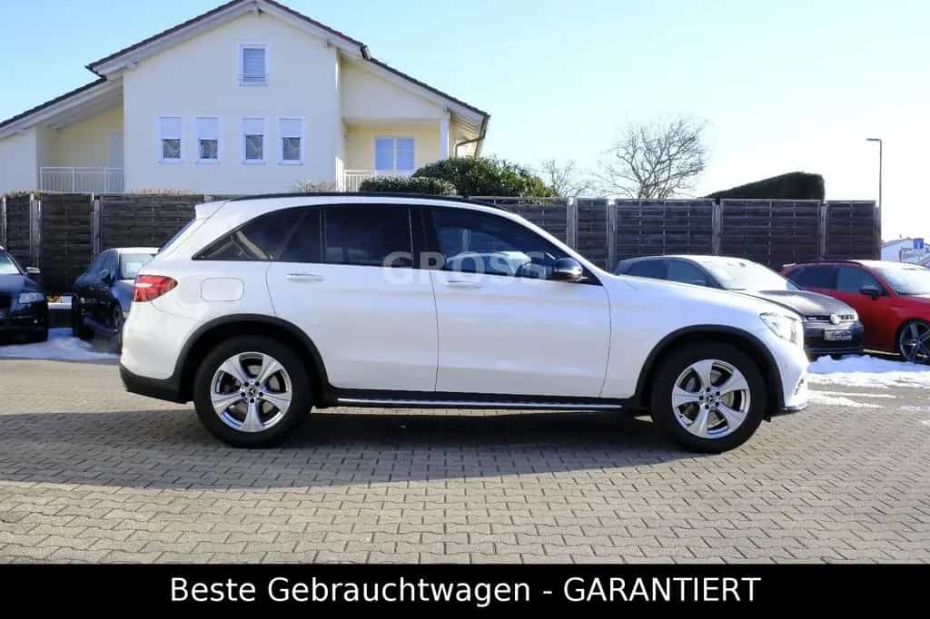 Mercedes-Benz GLC-Class 300 4MATIC Autom. "AMG"NIGHT"ACC"CAM" 01/2019-photo-9