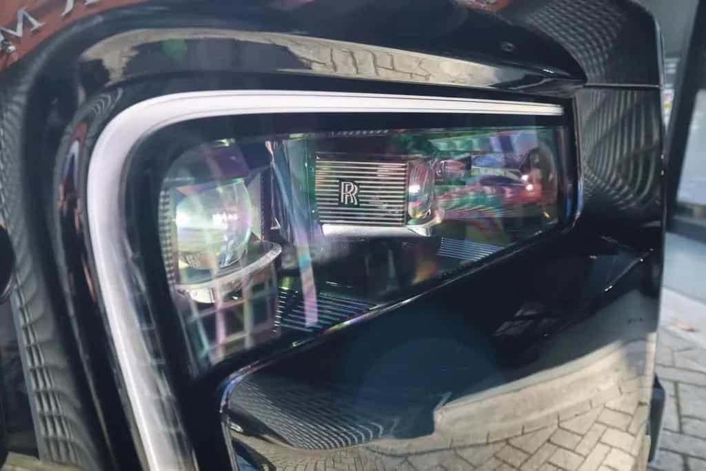 Rolls-Royce Cullinan BLACK BADGE 6.75 V12 | Series II, Starl 10/2025-photo-10
