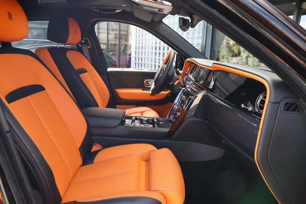 Rolls-Royce Cullinan BLACK BADGE 6.75 V12 | Series II, Starl 10/2025-photo-12