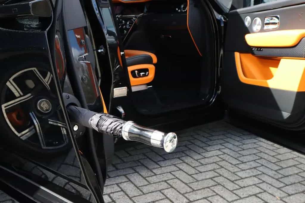 Rolls-Royce Cullinan BLACK BADGE 6.75 V12 | Series II, Starl 10/2025-photo-17