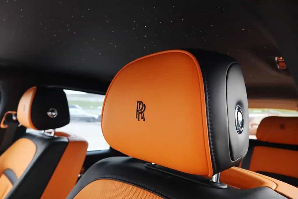 Rolls-Royce Cullinan BLACK BADGE 6.75 V12 | Series II, Starl 10/2025-photo-23