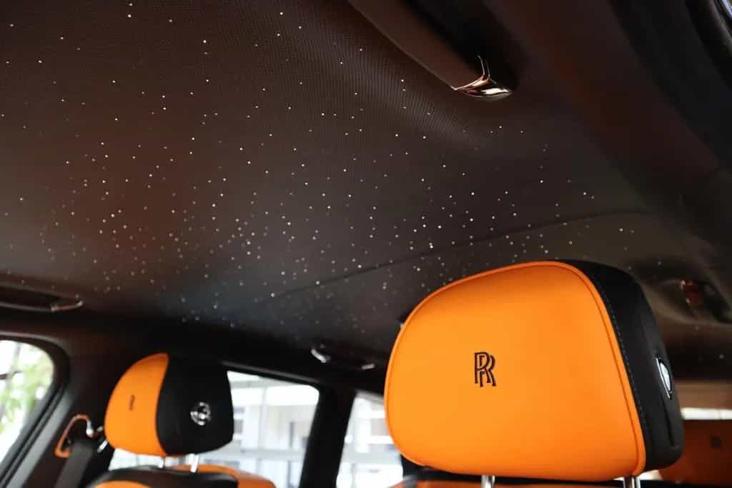 Rolls-Royce Cullinan BLACK BADGE 6.75 V12 | Series II, Starl 10/2025-photo-24