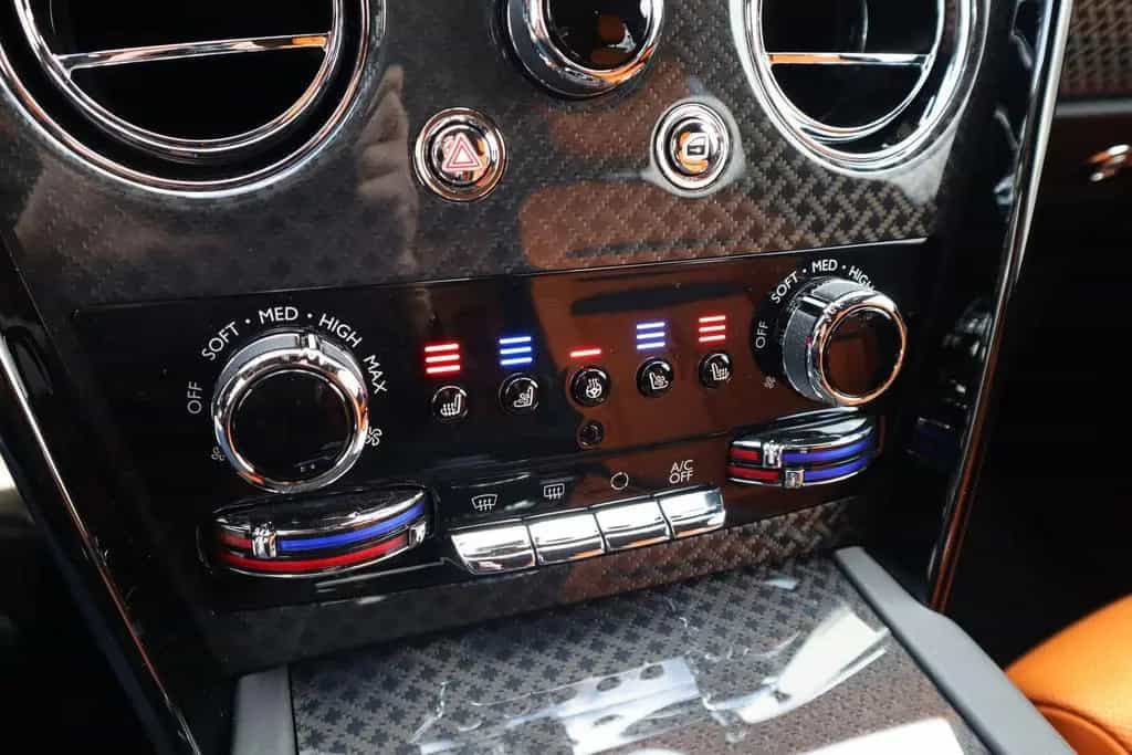 Rolls-Royce Cullinan BLACK BADGE 6.75 V12 | Series II, Starl 10/2025-photo-32