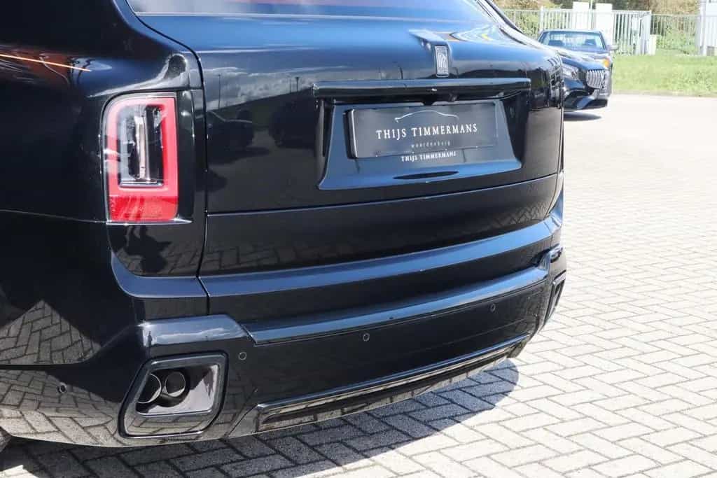 Rolls-Royce Cullinan BLACK BADGE 6.75 V12 | Series II, Starl 10/2025-photo-5