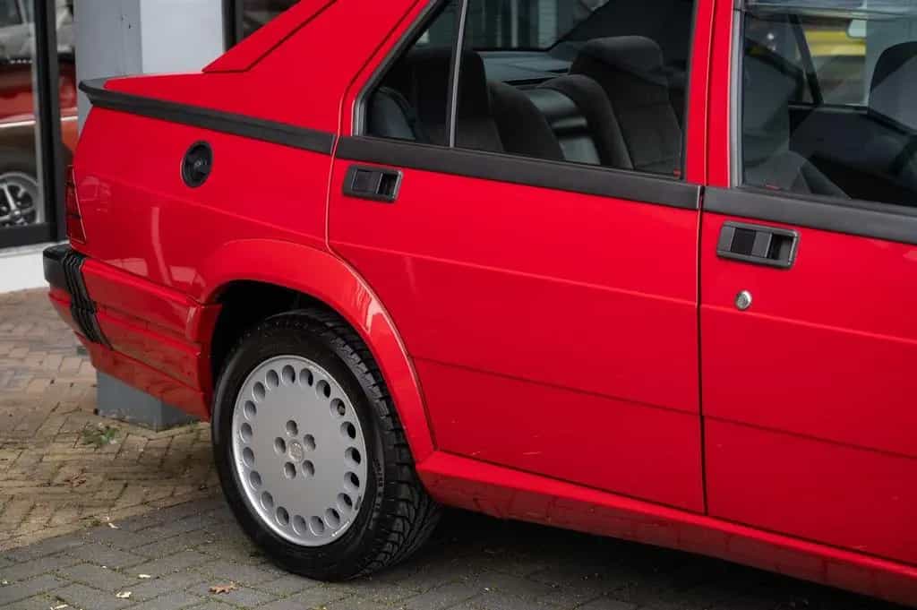 Alfa Romeo 75 Alfa 75 1.8 Turbo 11/1988-photo-33