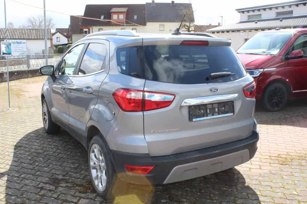 Ford EcoSport Titanium 09/2020-photo-2