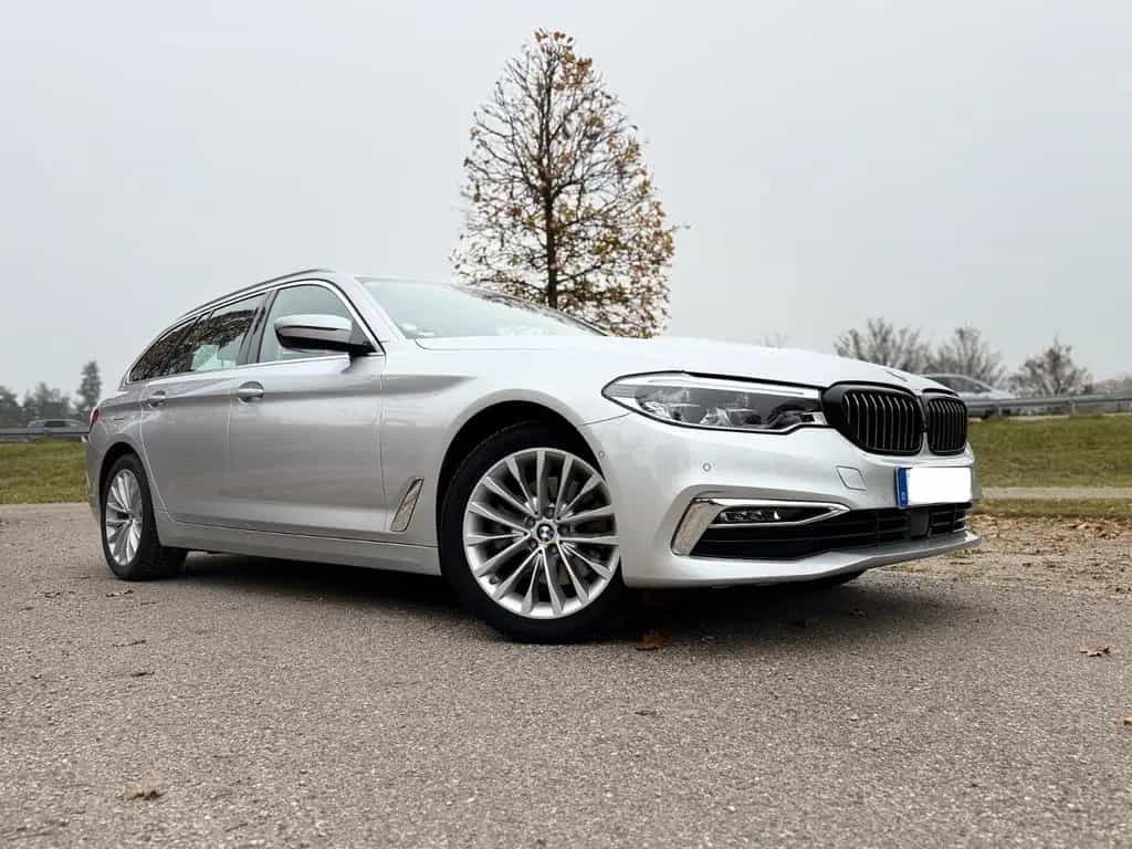 BMW 5 Series 520d Touring Luxury Line 01/2020-photo-1