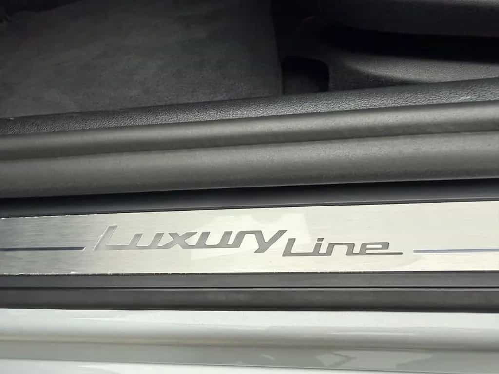 BMW 5 Series 520d Touring Luxury Line 01/2020-photo-12