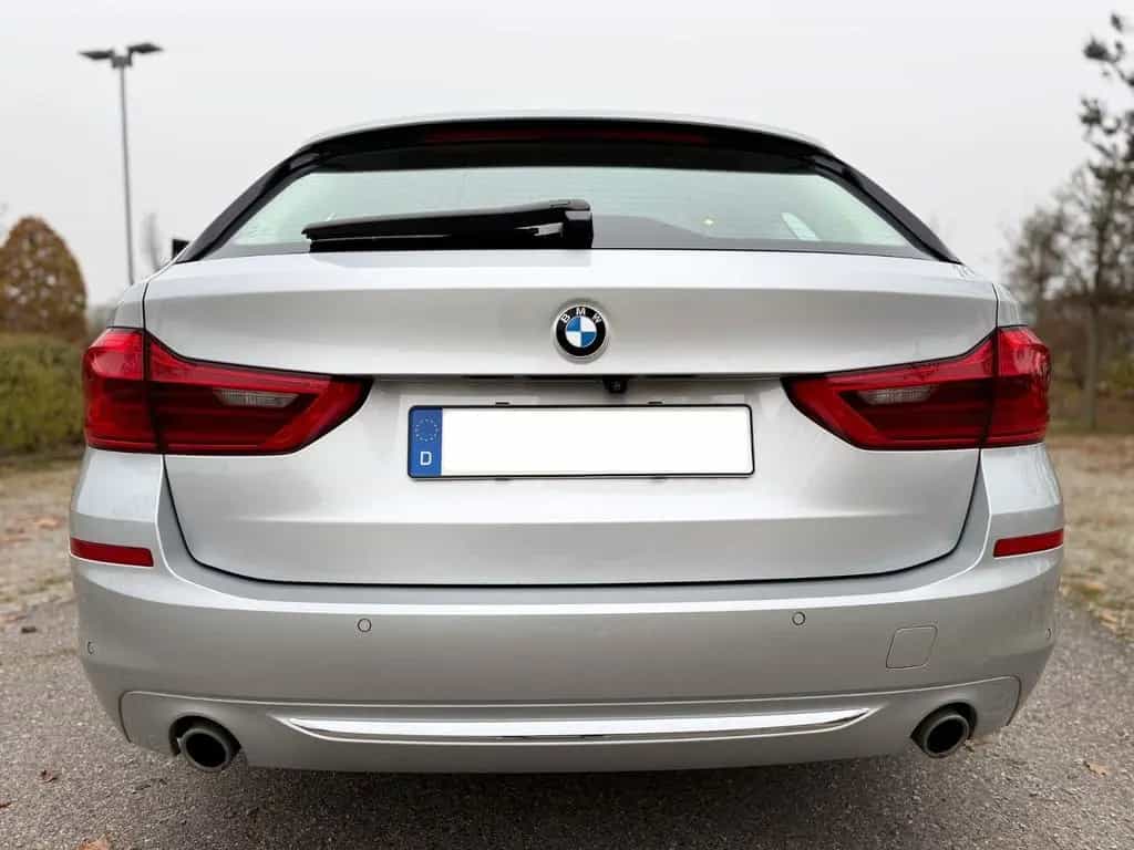 BMW 5 Series 520d Touring Luxury Line 01/2020-photo-2