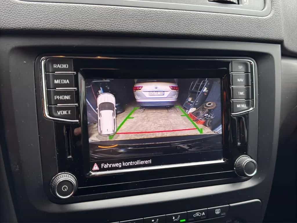 Skoda Yeti Drive *I.HAND*SERVO*CARPLAY*KAMERA* 09/2017-photo-22