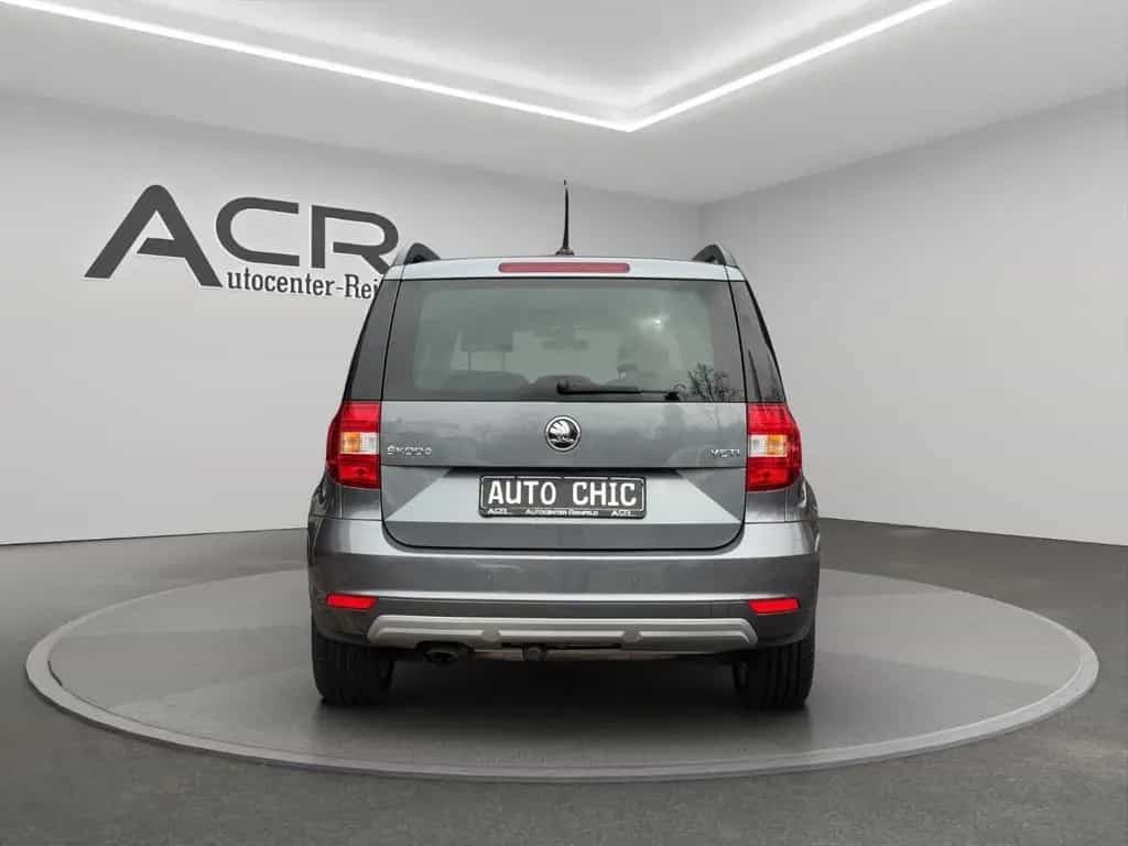 Skoda Yeti Drive *I.HAND*SERVO*CARPLAY*KAMERA* 09/2017-photo-6
