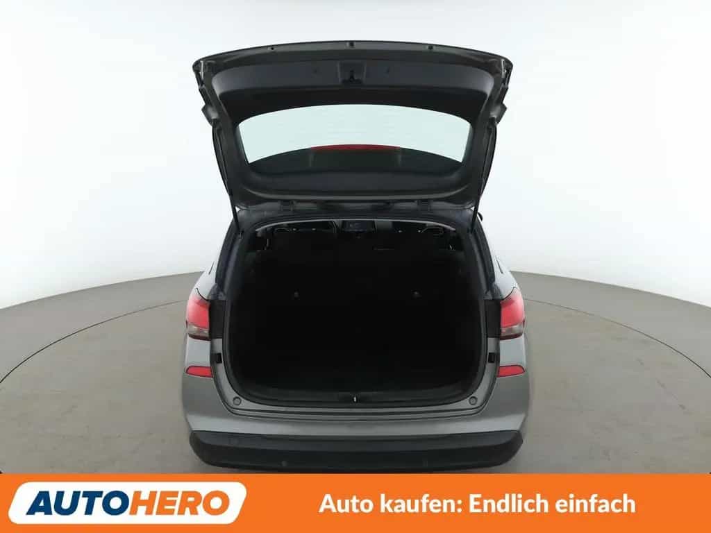 Hyundai i30 1.4 TGDI Style Aut.*TEMPO*CAM*PDC*SHZ* 02/2020-photo-16