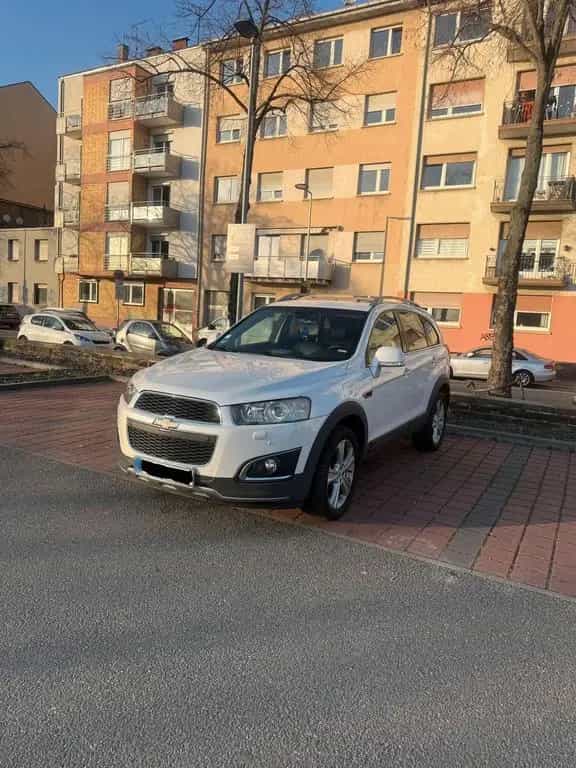 Chevrolet Captiva 2.2 D 10/2013-photo-0