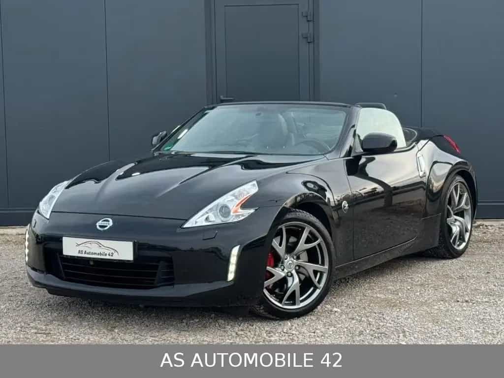 Nissan 370Z Roadster *SCHALTER*BOSE*NAVI*SHZ*2.HAND* 05/2016-photo-0