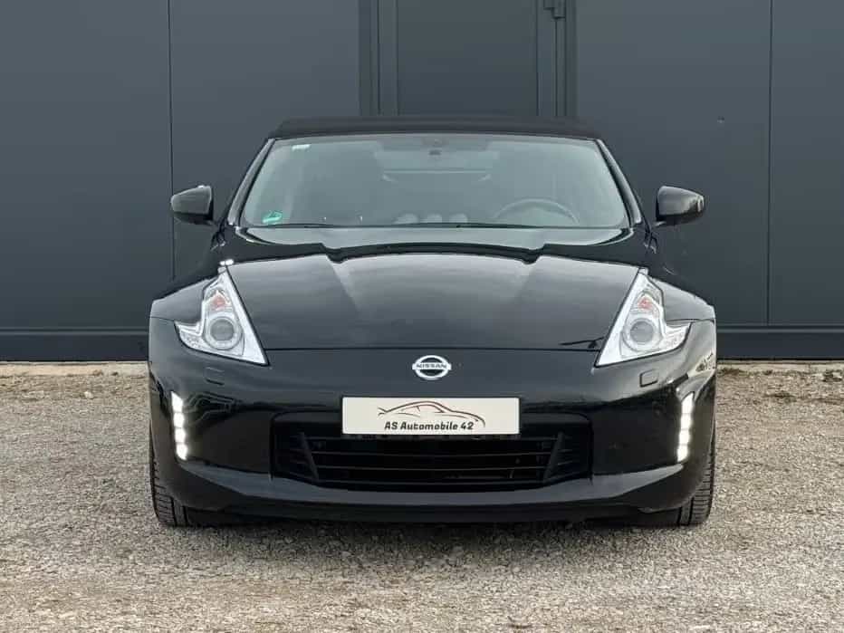 Nissan 370Z Roadster *SCHALTER*BOSE*NAVI*SHZ*2.HAND* 05/2016-photo-1