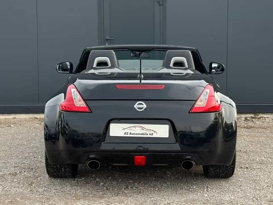 Nissan 370Z Roadster *SCHALTER*BOSE*NAVI*SHZ*2.HAND* 05/2016-photo-5