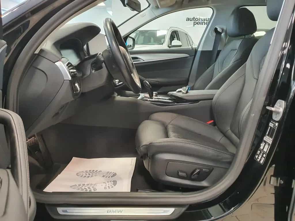 BMW 5 Series 520d xDrive Aut/Navi/SportSitz/ParkAss/KeyLessGo 02/2023-photo-14
