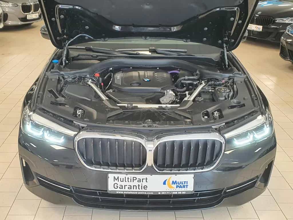 BMW 5 Series 520d xDrive Aut/Navi/SportSitz/ParkAss/KeyLessGo 02/2023-photo-34