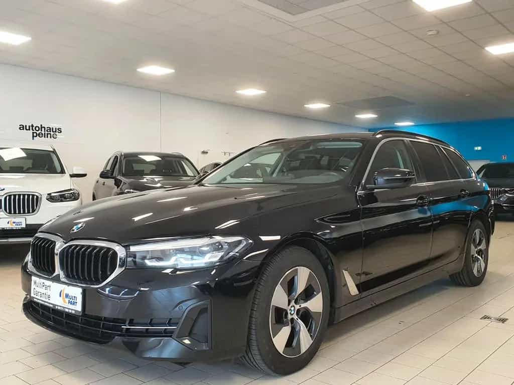 BMW 5 Series 520d xDrive Aut/Navi/SportSitz/ParkAss/KeyLessGo 02/2023-photo-5