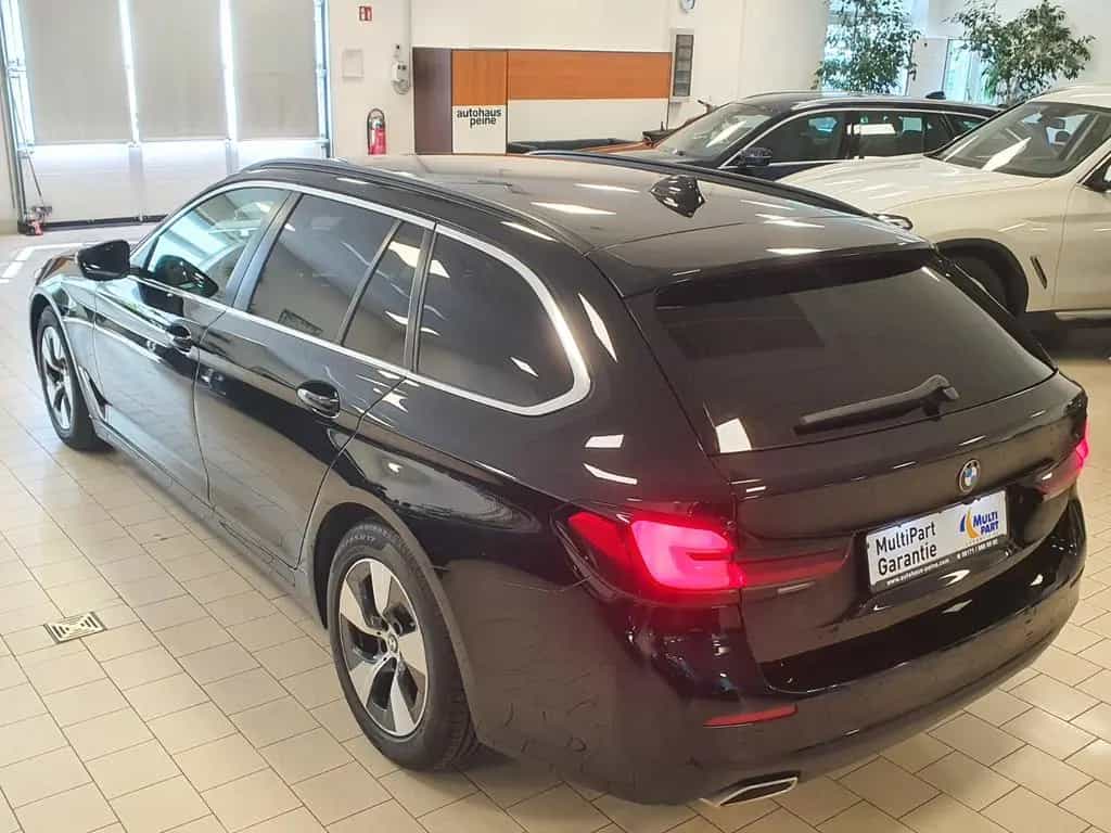 BMW 5 Series 520d xDrive Aut/Navi/SportSitz/ParkAss/KeyLessGo 02/2023-photo-7