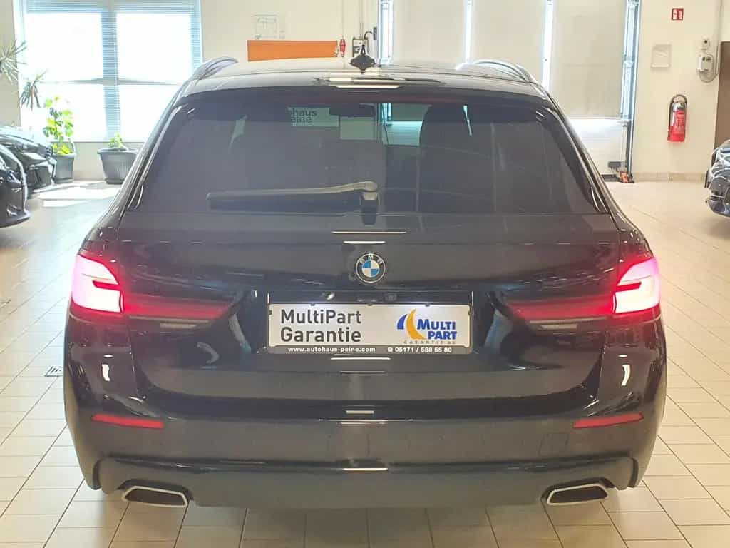 BMW 5 Series 520d xDrive Aut/Navi/SportSitz/ParkAss/KeyLessGo 02/2023-photo-8
