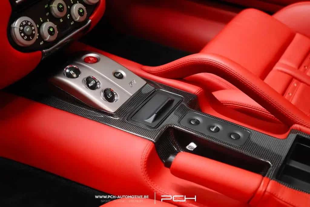 Ferrari 599 GTB Fiorano 6.0i V12 620hp F1 06/2009-photo-12