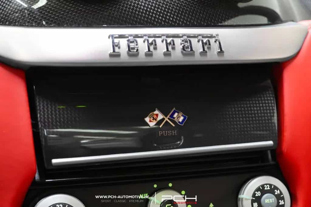 Ferrari 599 GTB Fiorano 6.0i V12 620hp F1 06/2009-photo-14