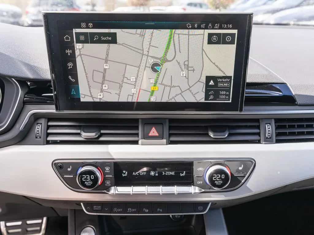 Audi A4 Avant S line 45TFSI quattro NAVI LED B&O 360° 02/2024-photo-12
