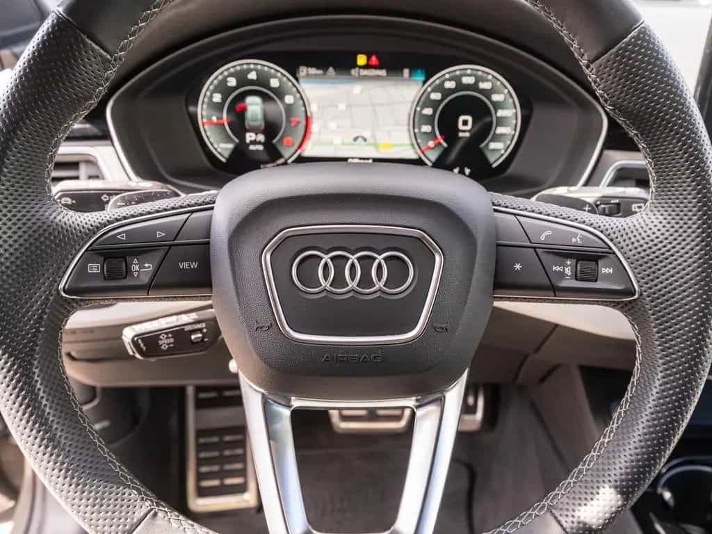 Audi A4 Avant S line 45TFSI quattro NAVI LED B&O 360° 02/2024-photo-17